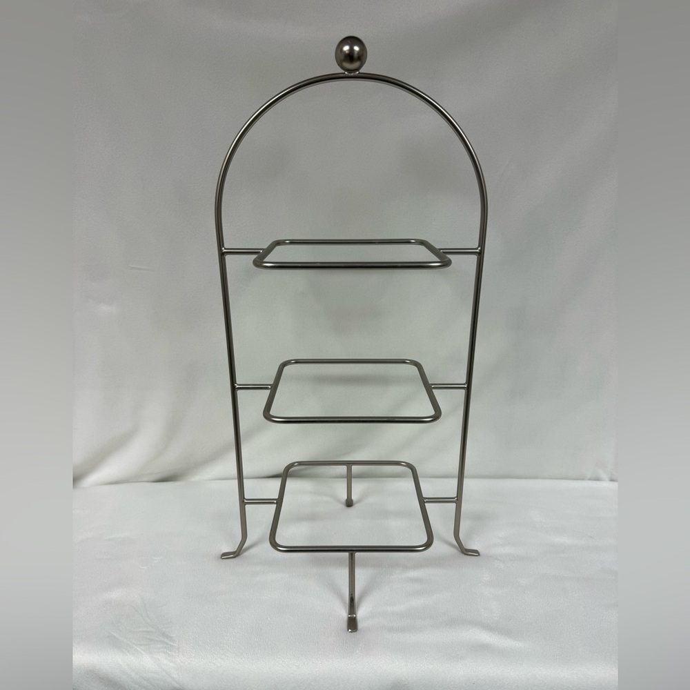 Pampered Chef Three Tiered Metal Stand | Simple Additions |Appetizer Plate Stand
